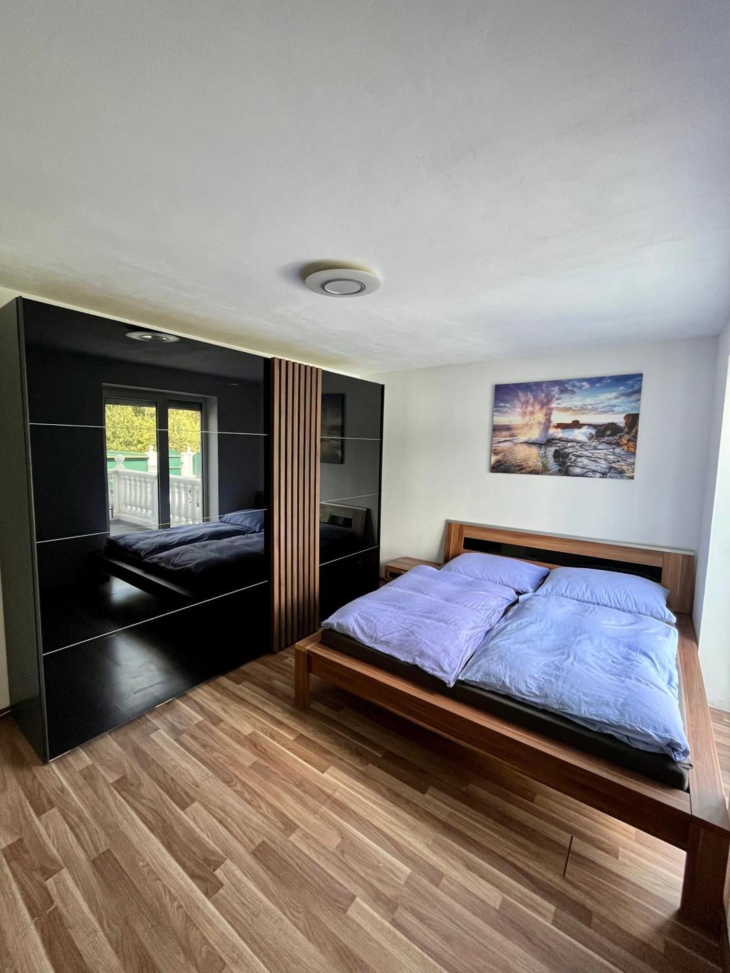 Luxurioeses Apartment Mit Pool Wien Ngoại thất bức ảnh