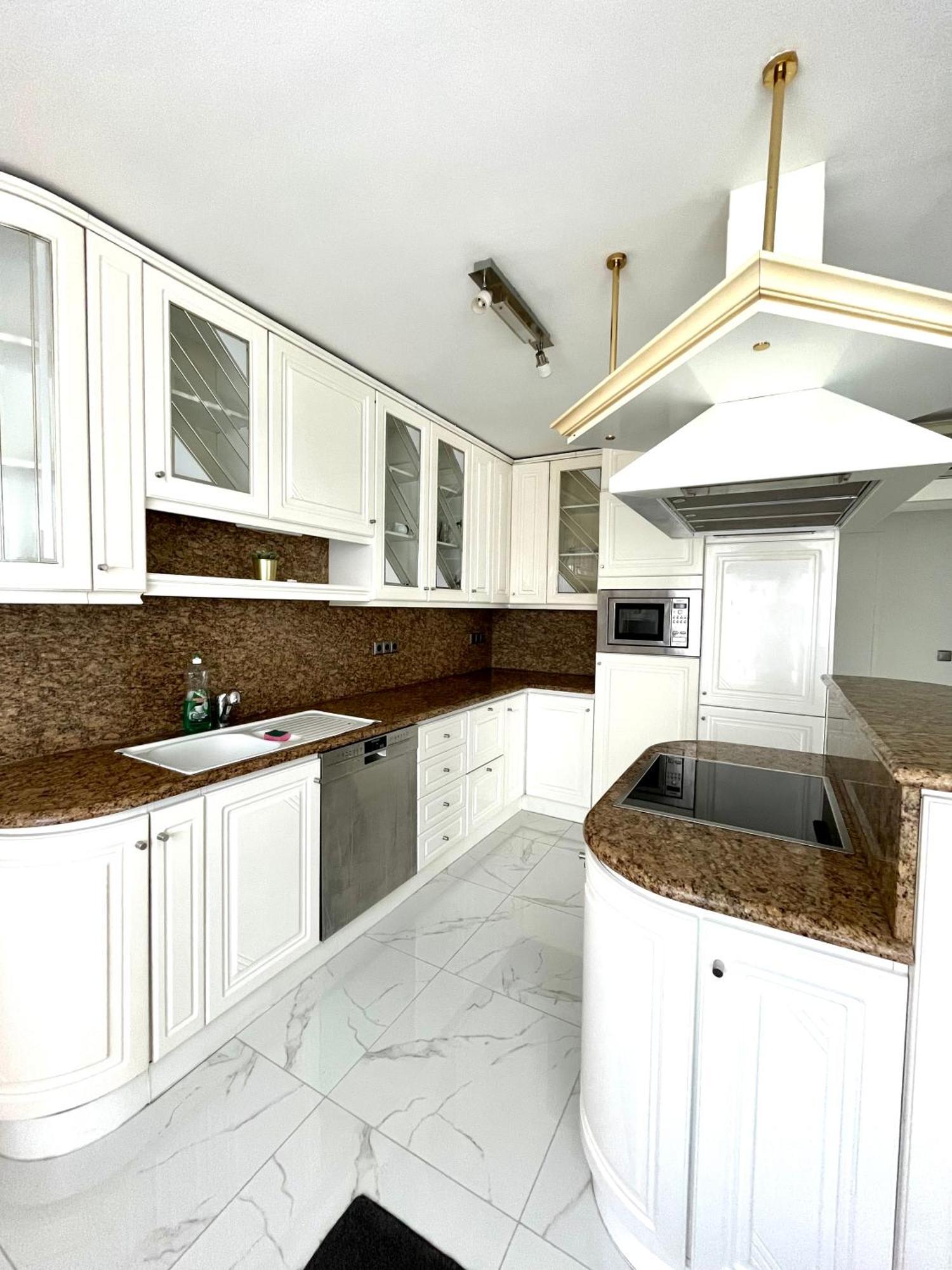 Luxurioeses Apartment Mit Pool Wien Ngoại thất bức ảnh